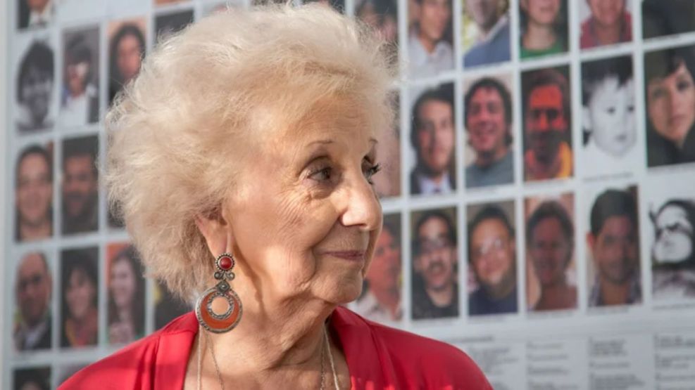 Estela de Carlotto recibió el alta tras ser internada en La Plata: cómo está su salud