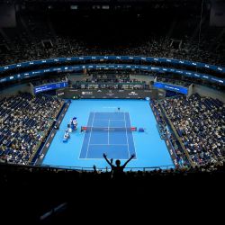 Imagen del partido de semifinales de individuales masculinos entre Daniil Medvedev, de Rusia, y Learner Tien, de Estados Unidos, en el torneo de tenis China Open 2025, en Beijing, China. | Foto:Xinhua/Na Yuqi