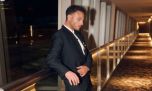 Leo Saleh deslumbró en la alfombra roja de los Martín Fierro 2025 con un look vanguardista