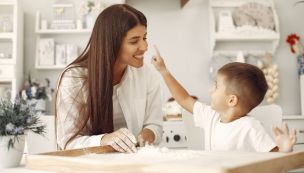 Así quedaron los sueldos de las niñeras en octubre del 2025 