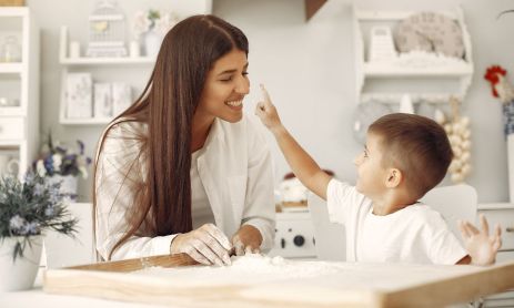 Así quedaron los sueldos de las niñeras en octubre del 2025 