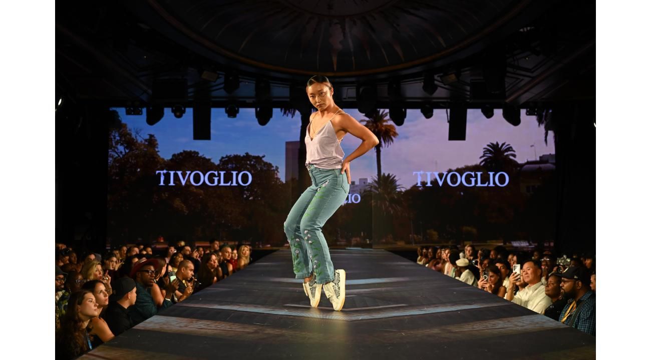 TIVOGLIO EN LA PASARELA DE LA NEW YORK FASHION WEEK