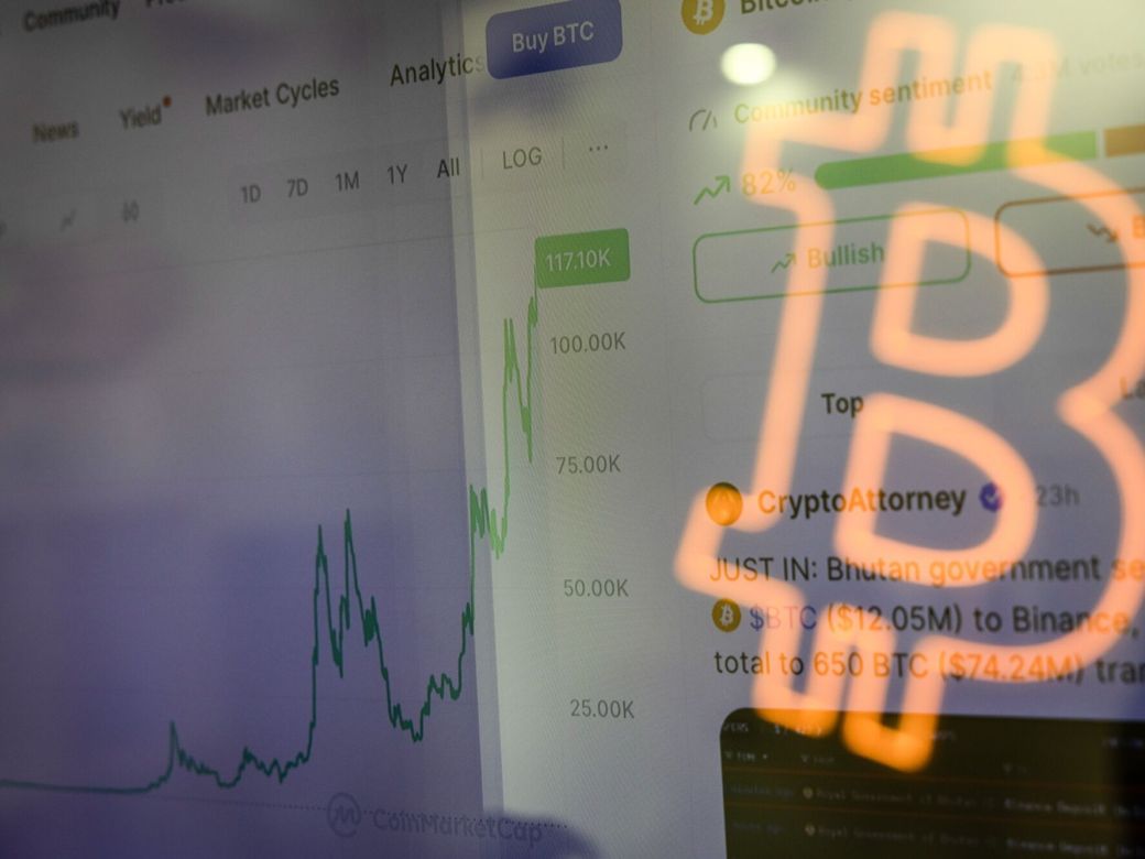 Bitcóin toca los US$120.000 por primera vez desde marcar su máximo histórico  | Perfil