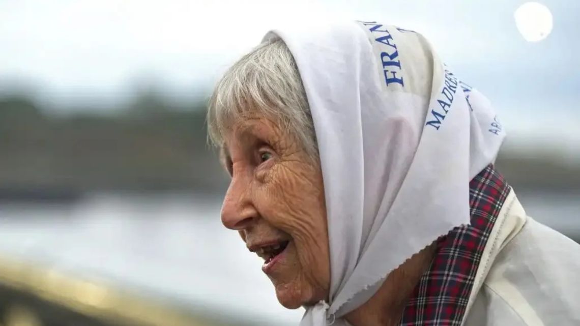 Vera Jarach, who has died at the age of 97.
