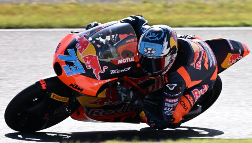 Valentín Perrone en Moto3