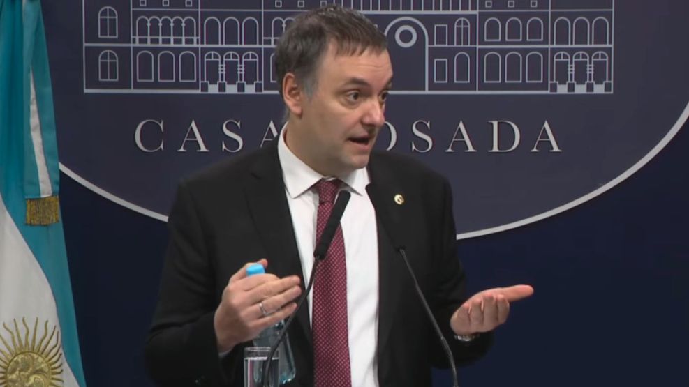 El vocero presidencial Manuel Adorni durante su conferencia de prensa del 3 de octubre de 2025