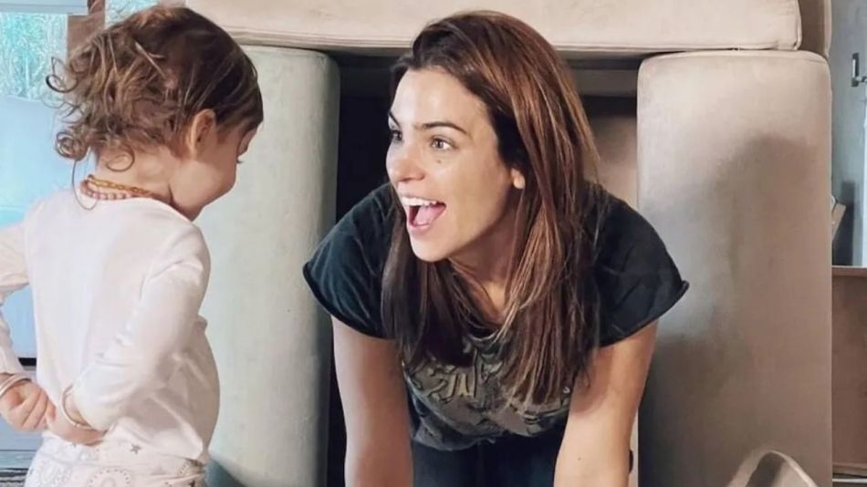 Agustina Cherri y Alba 