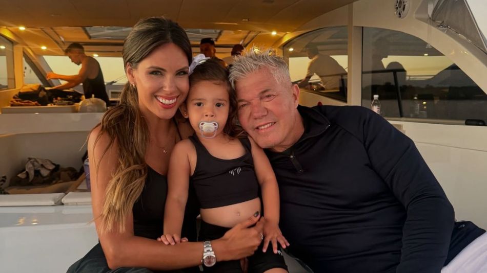 Barby Franco con Sarah y Fernando Burlando