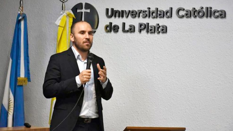 051025_martin_guzman_cedoc_g