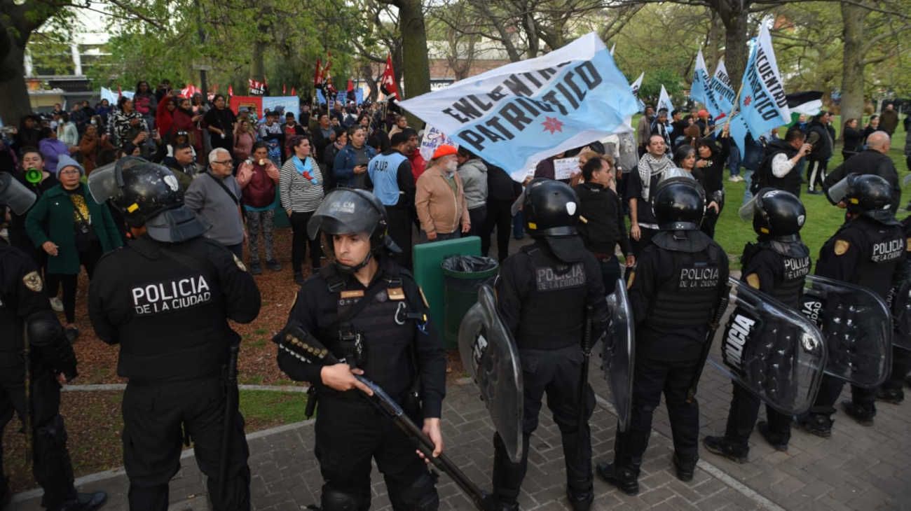 Acto de Milei en el Movistar Arena previa.