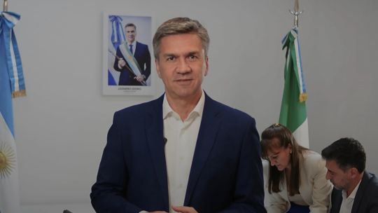 Zdero y el anuncio. 