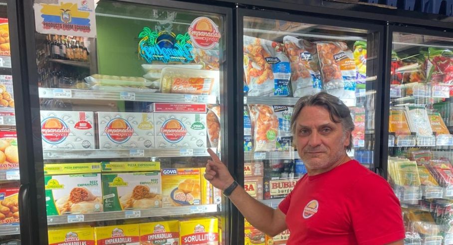 Diego Lanc EMPANET Empanadas Express