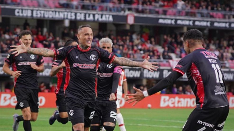 Barracas Central empató con Estudiantes en La Plata