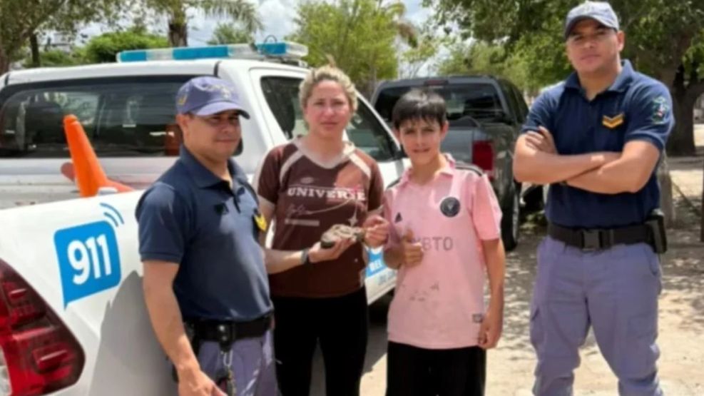 Un nene descubrió un meteorito en Chaco. 