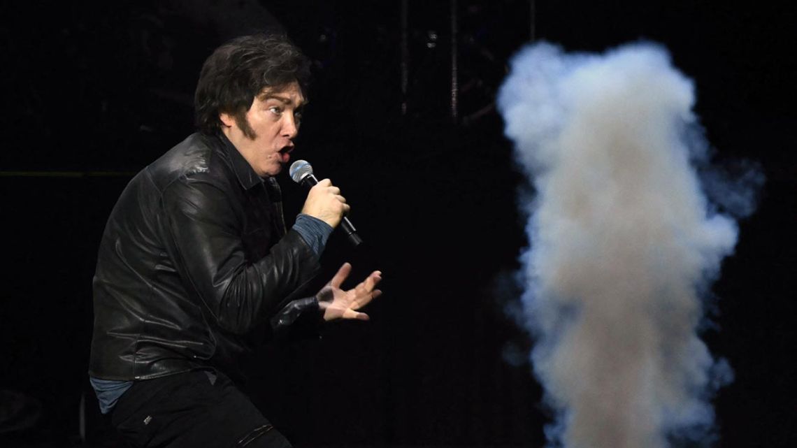 La canción de Javier Milei no suena igual