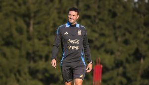 Lionel Scaloni entrenando a la Selección Argentina