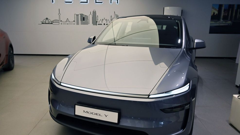 Tesla Opens Showroom in New Delhi