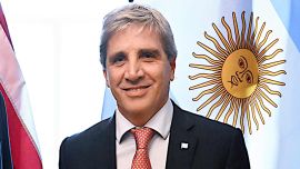 Luis Caputo anunció que emitirá un bono a 4 años para pagar vencimientos de deuda