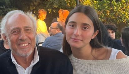 Gustavo Yankelevich y su nieta, Azul