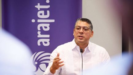 Víctor Pacheco CEO de Arajet