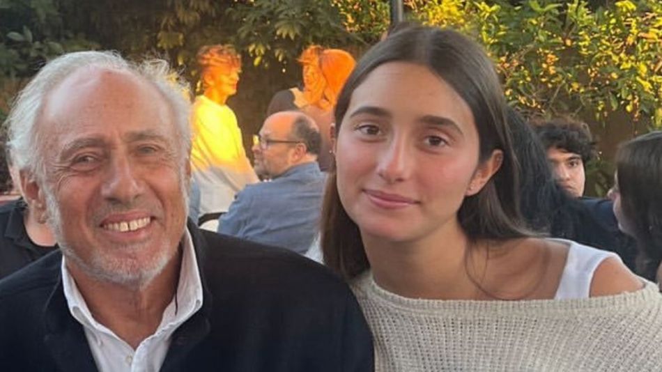 Gustavo Yankelevich y su nieta, Azul