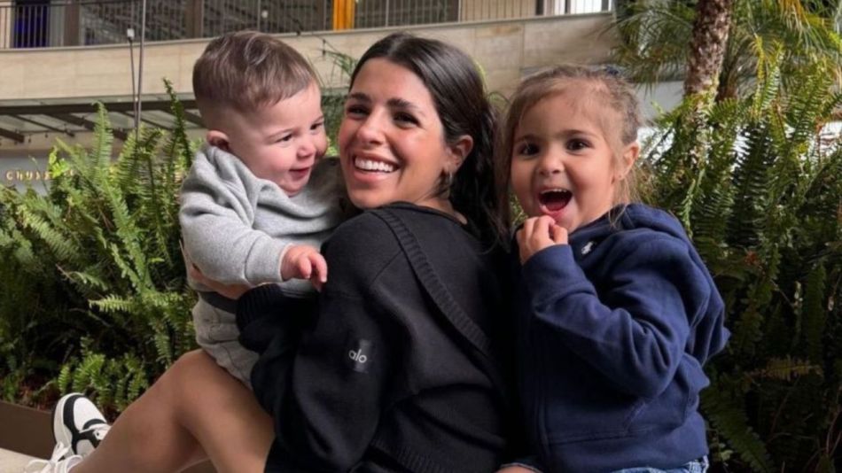 Valentina Cervantes y sus hijos