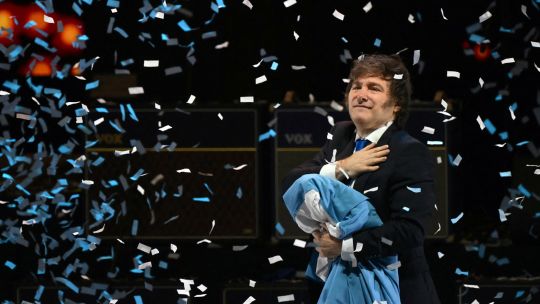 United States buys pesos, confirms US$20-billion lifeline for Milei and Argentina