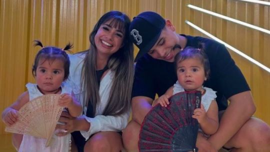 Thiago Medina junto a su familia.
