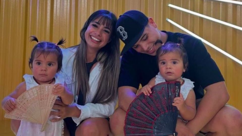 Thiago Medina junto a su familia.