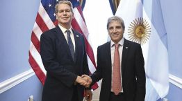 111025_bessent_caputo_afp_g