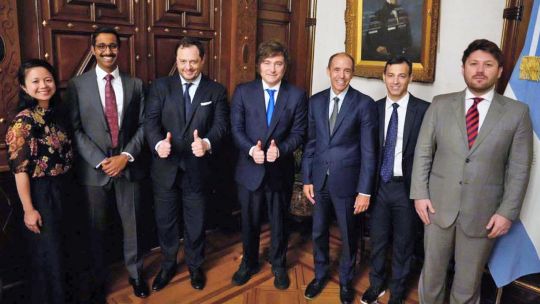 OpenAI y Sur Energy anuncian inversión de US$ 25 mil millones en IA