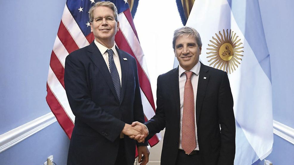 111025_bessent_caputo_afp_g