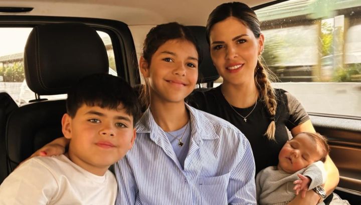 Las increíbles fotos de las vacaciones de Camila Galante, esposa de Leandro Paredes, y sus hijos en San Martín de los Andes