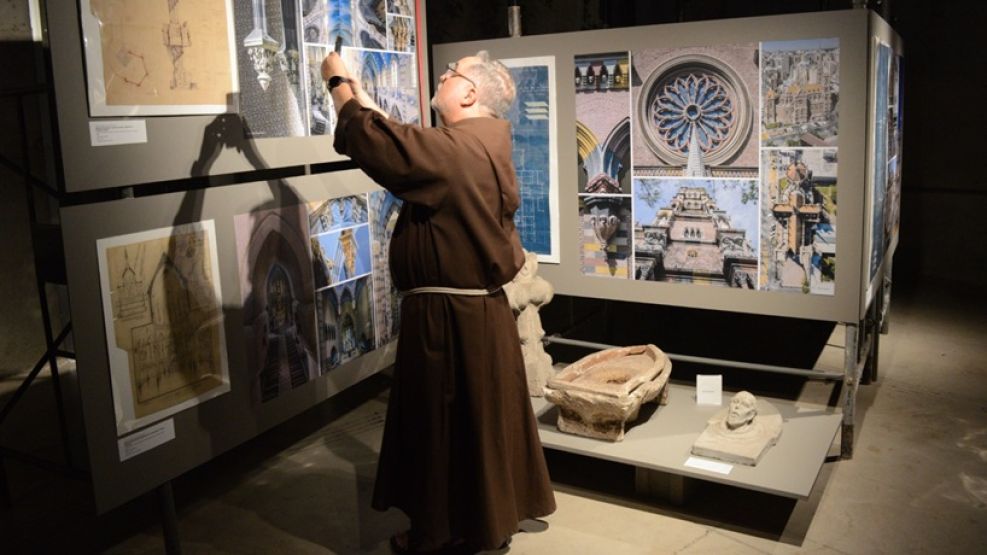 Muestra Ornato Colegio de Arquitectos