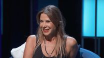Video: Karen Reichardt explica cómo se pronuncia su falso apellido alemán