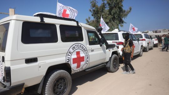 Hamás le entregó a Israel los cuatro cuerpos de los rehenes fallecidos en cautiverio