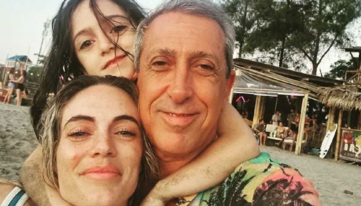 Así está hoy Gina, la hija de Emilia Attias y el Turco Naim: del increíble parecido con su mamá a la complicidad absoluta con su papá