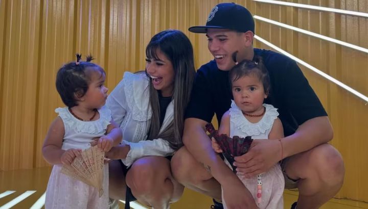 Tras recibir finalmente el alta luego de su accidente, Thiago Medina paseó junto a sus hijas
