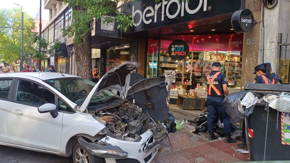 Choque en General Paz y 9 de julio 