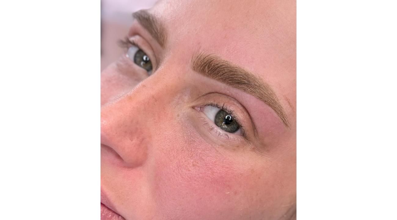 La micropigmentación de cejas como arte personalizado