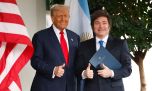 Video: el primerísimo plano del pelo desaliñado de Milei en la charla con Trump