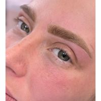 La micropigmentación de cejas como arte personalizado