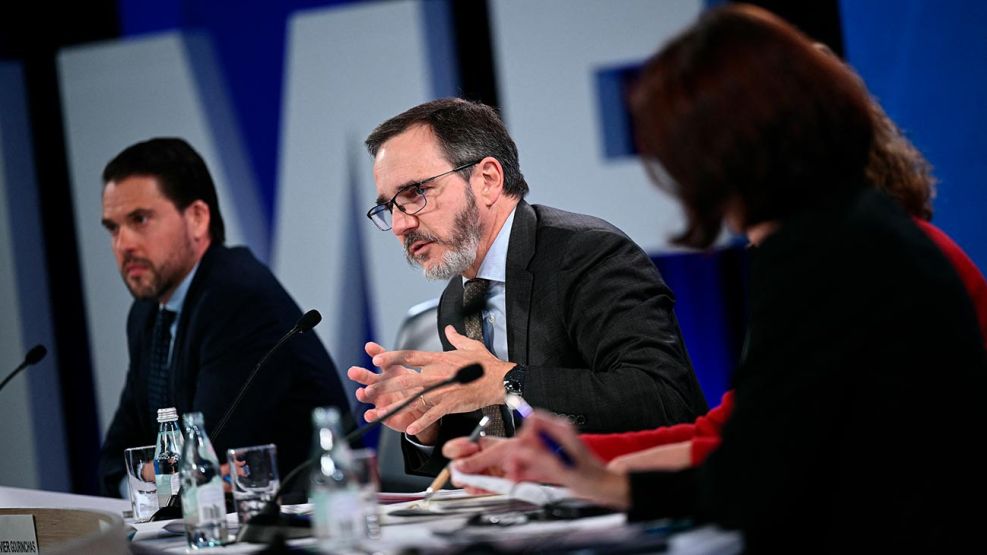 World Economic Outlook 14102025