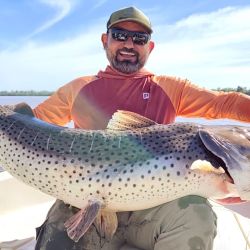 Los pescadores destacaron que la captura fue parte de una jornada de pesca con devolución, una práctica cada vez más extendida entre quienes disfrutan de este deporte en el litoral argentino.