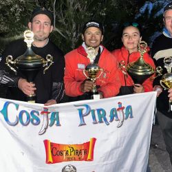 A las diez en punto, el silbato marcó el inicio de una nueva edición de Las 6 Horas del Pejerrey, una competencia que ya es leyenda entre los pescadores del sur. 