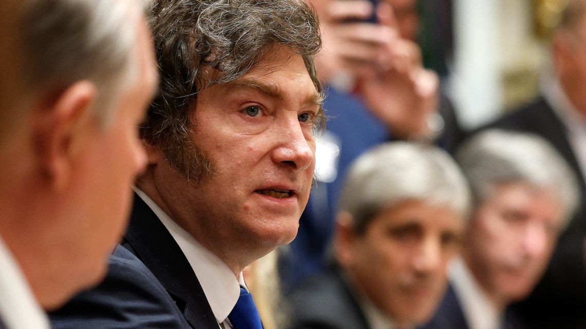 Argentina says US Treasury will continue to support peso