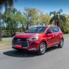 Manejamos el nuevo JAC S2: El tiempo pasa...