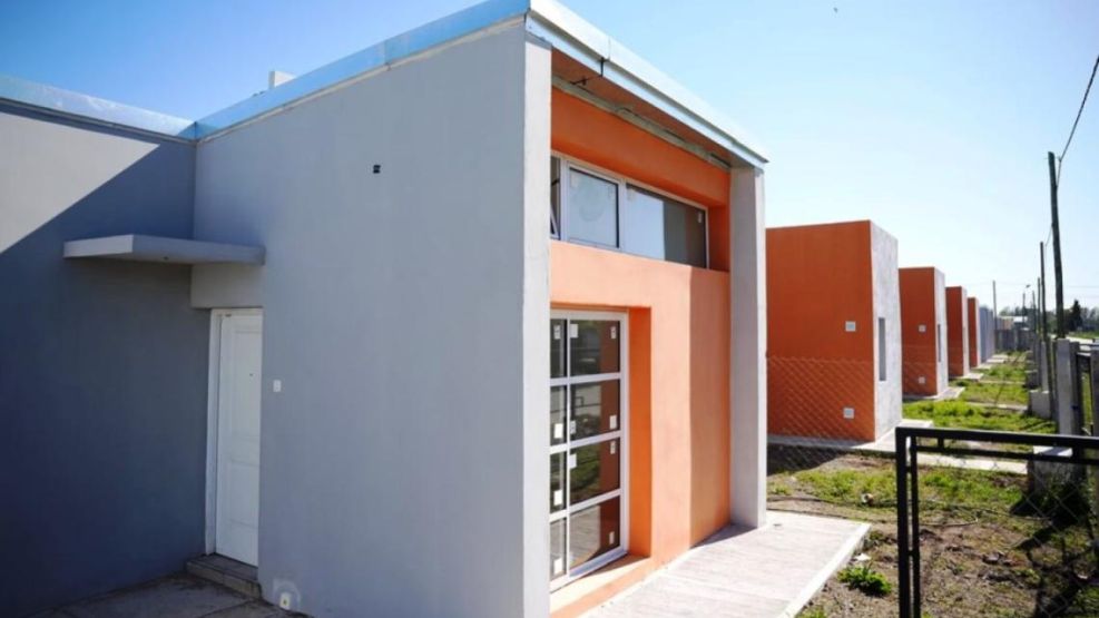 ¿Cuántos salarios se necesitan para comprar una vivienda?