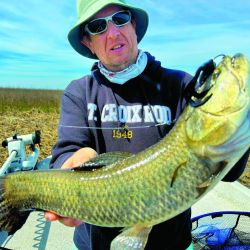 En San Pedro, pese a la presión de la pesca comercial, todavía quedan rincones que regalan jornadas memorables.
