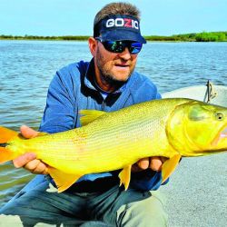 En San Pedro, pese a la presión de la pesca comercial, todavía quedan rincones que regalan jornadas memorables.